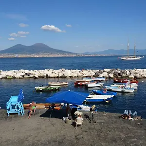 Parthenope's Nest Alloggio in famiglia