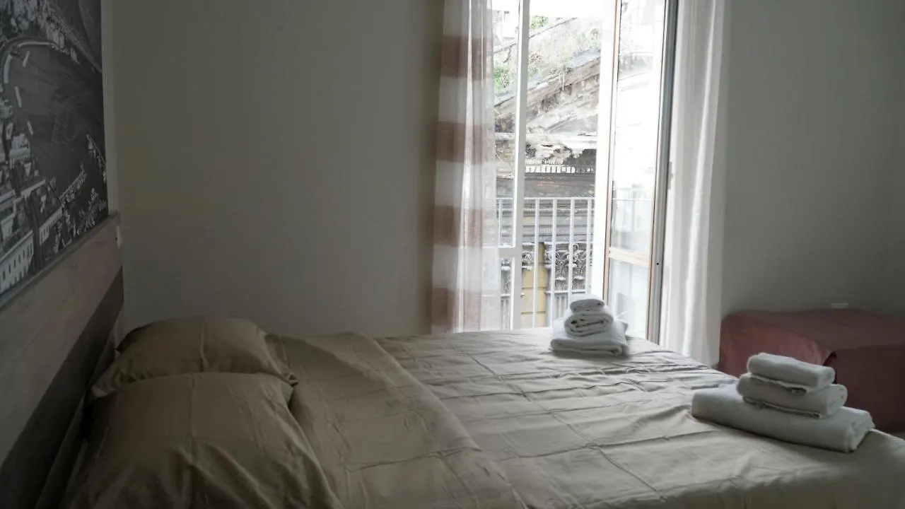 Donna Vicenza Bed & Breakfast Nápoly