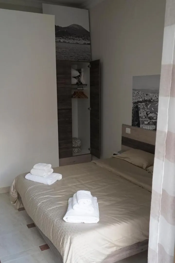 Donna Vicenza Bed & Breakfast Nápoly